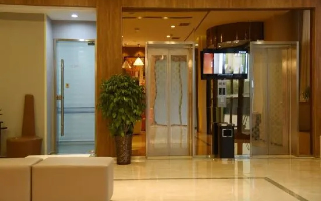 Licheng Holiday Inn (Lanzhou An'ning, Northwest Normal University) – Lobby – Lanzhou