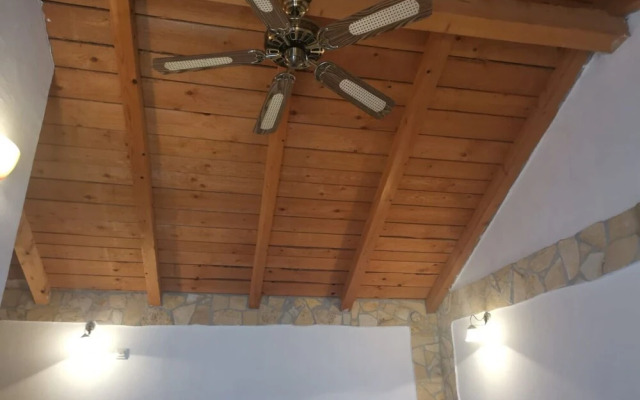 More - sea Front - SA1