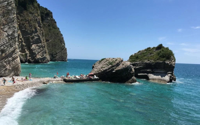 Lux apartmani Neno Budva
