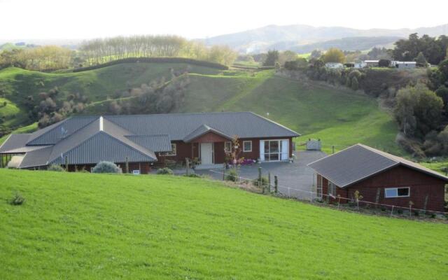 Kauri Lodge Farmstay