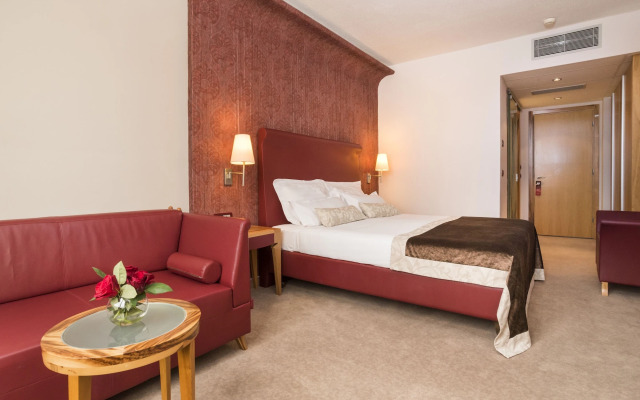 Hotel Pelegrin Plava Laguna
