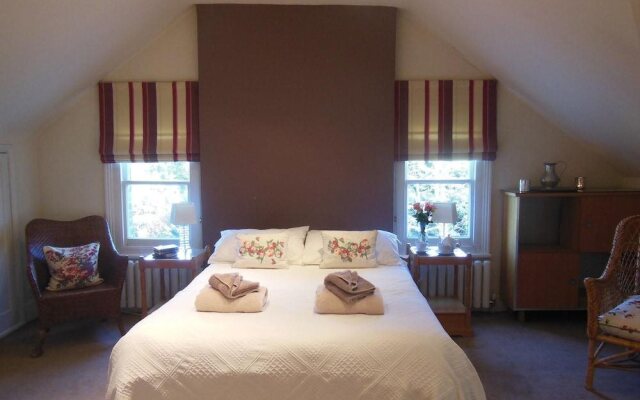Bed  Breakfast London Organic