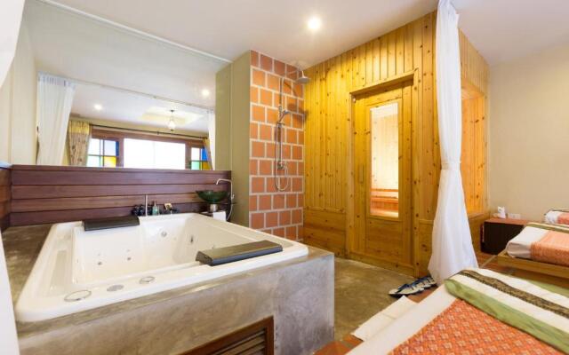 Naina Resort & Spa Hotel