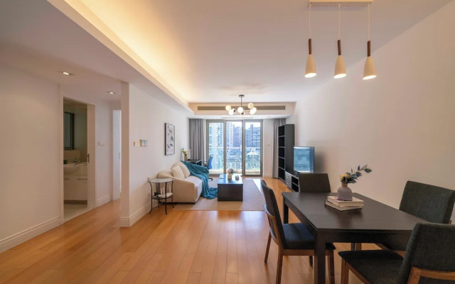 Tyms Family 1BR 1BA Apt Xujiahui