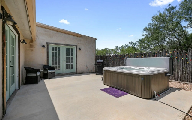 New! Luxury Casita W/hot-tub&firepit&countryviews