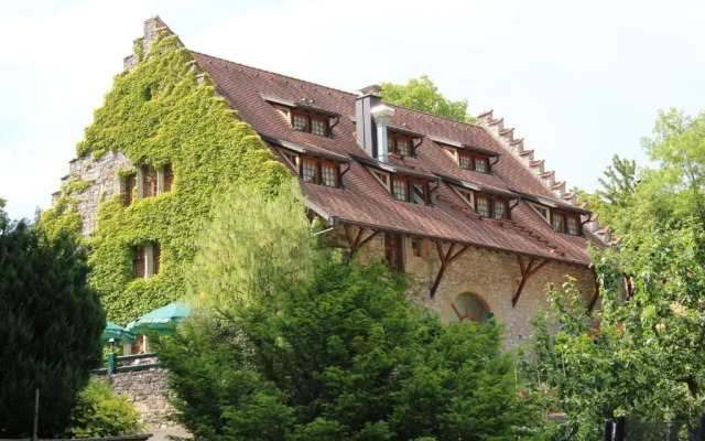 WASSERSTELZ Historisches Genusshotel & Restaurant am Rhein