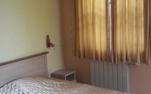 Hotel Rai Shumen