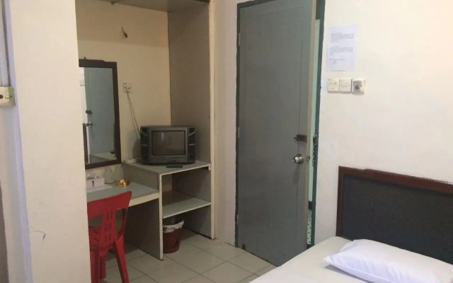 SPOT ON 89818 Ban Hin Hotel