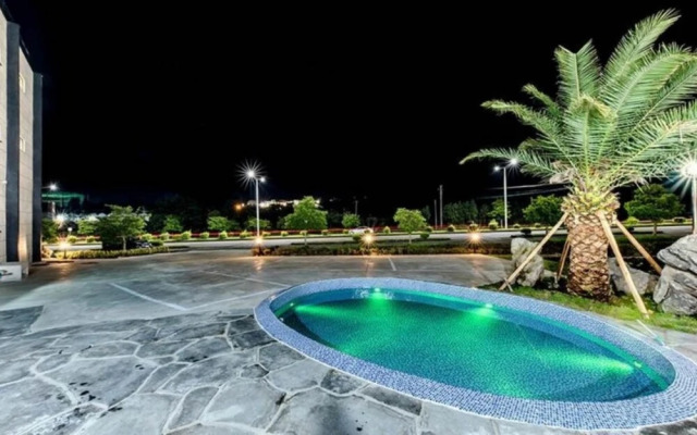 Seogwipo Moira Spa Pension