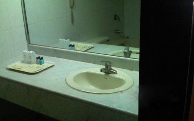Shenzhen Jin Hu Hotel