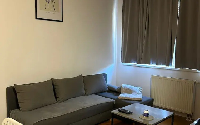 Apartment Adrian