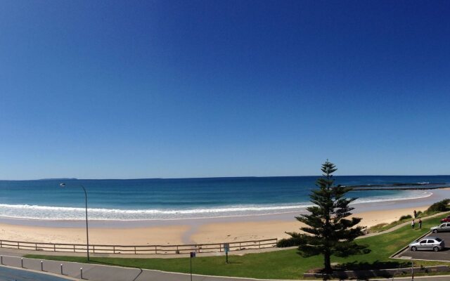 Beachhouse Mollymook