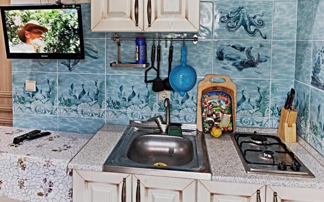 Апартаменты на Тенистой 3