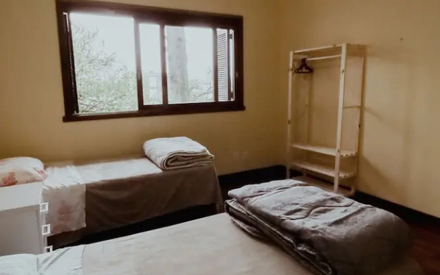 Tima Casa Ampla em Localiza o Privilegiada