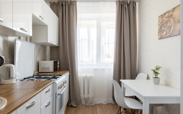 Tolstoy Apart Фрунзе 9