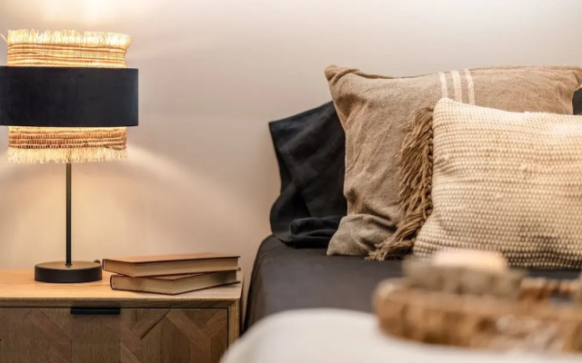 Hema - 2 Bedrooms in Trafalgar