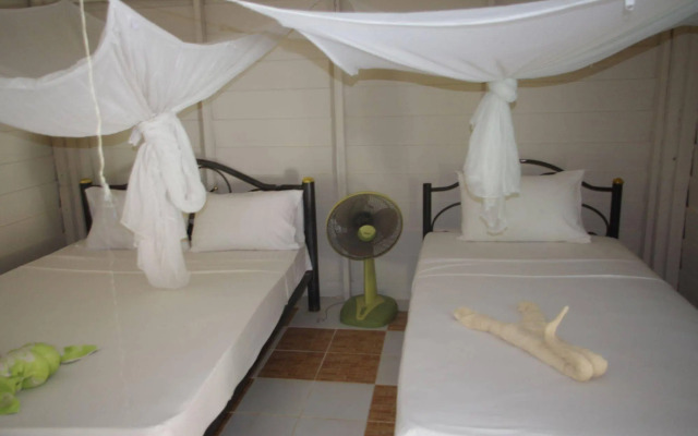 Thai House Beach Resort