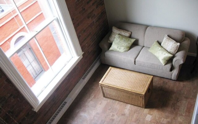 Central Victoria A Apartment