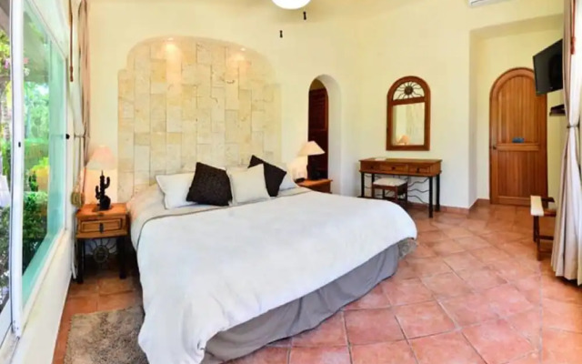 Mar y Sol Villa by ChezPlaya
