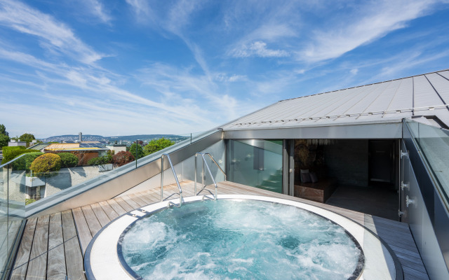 Hotel Belvoir Lake View & Spa