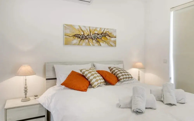 Gzira Penthouse
