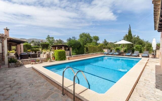 Villa - 3 Bedrooms with Pool - 103173