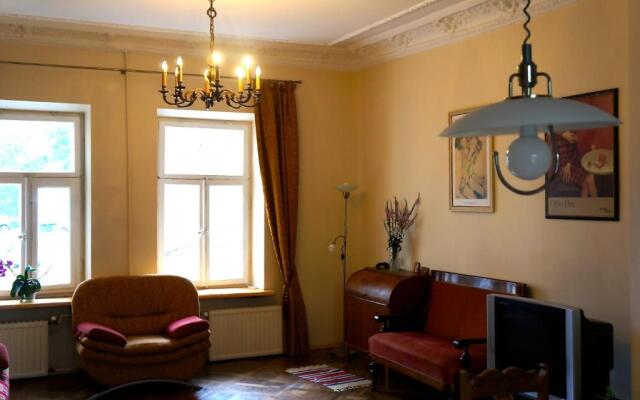 90 Sq.M. Apartment In Centre Of Vilnius