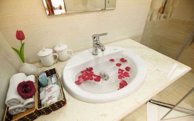 Ha Long Seoul Hotel