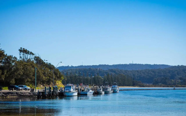 Pacific Pines Unit 5