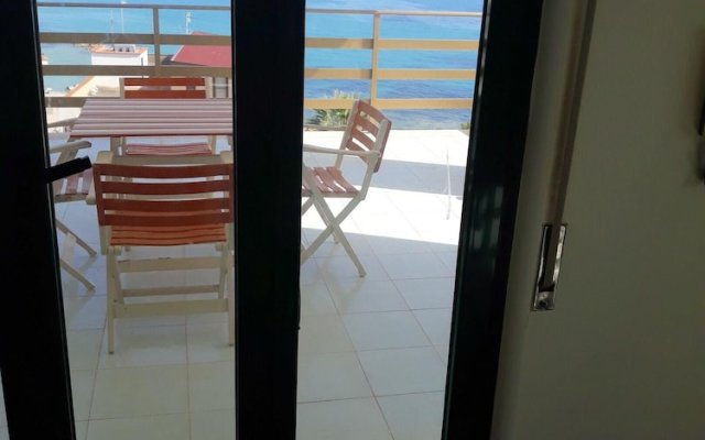Apartment with 2 Bedrooms in Seccagrande, with Wonderful Sea View, Enclosed Garden And Wifi - 300 M From the Beach
