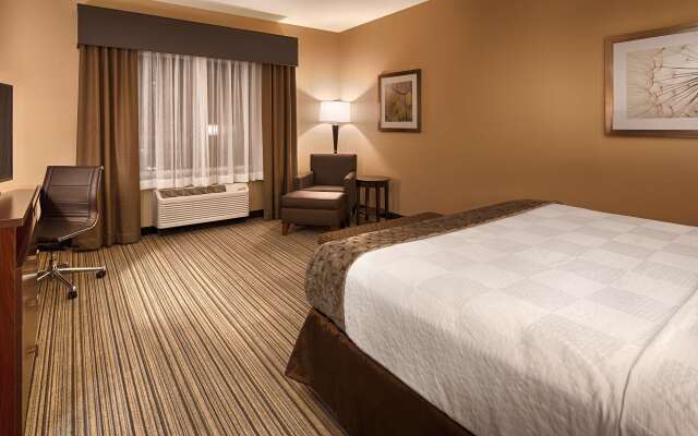 Best Western Plus Boardman Inn & Suites