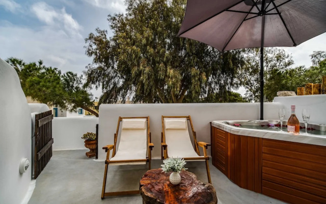 Asera Suites Near Kamari Beach