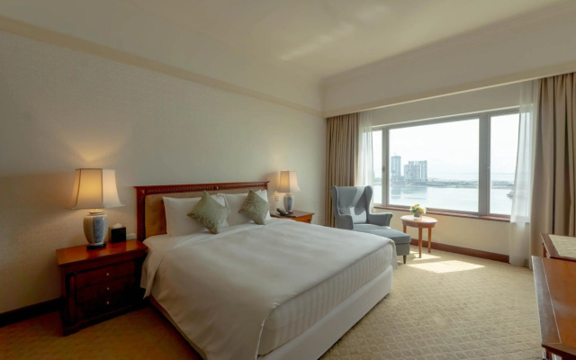 Gurney Bay Hotel, a PARKROYAL Hotel – Guest Rooms – George Town