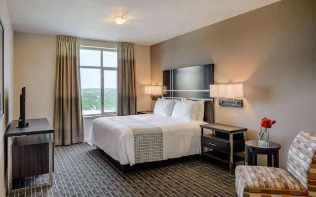 Broadway Plaza, Trademark Collection by Wyndham