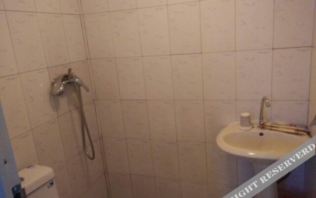 Yudong Hostel