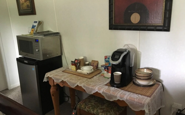 Nana's Nest And Breakfast