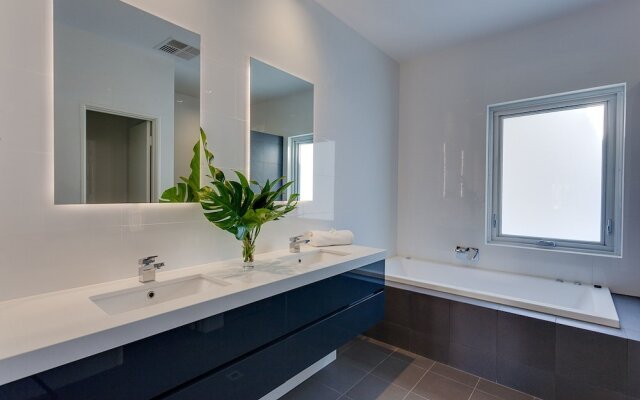 Cottesloe Executive Beach House