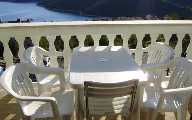 Egidio Gigi Bellich holiday apartments family houses