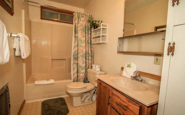 Ann's Place 1089 by RedAwning