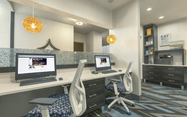 Hampton Inn & Suites Herndon-Reston