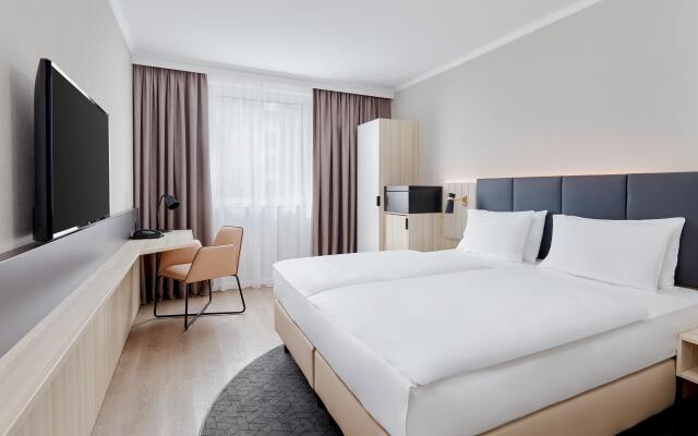 Crowne Plaza Hamburg - City Alster, an IHG Hotel