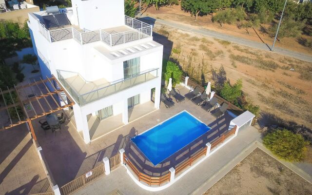 Eastmed Villas