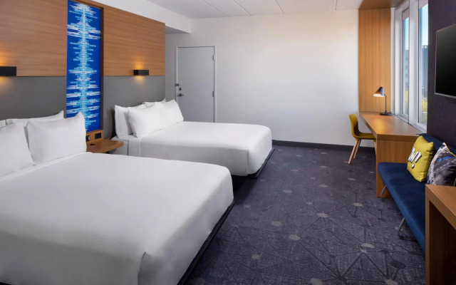 Aloft Tempe