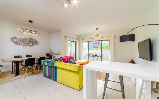 Beachcove Apt No 10