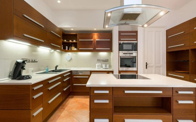 Luxury central Apartment