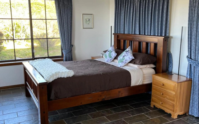 Bicheno getaway for two