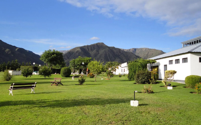 Hotel Lujan