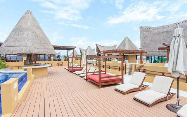 Pueblito Luxury Penthouse by Tripintravel