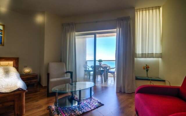 Herzeliya Studio Apartment