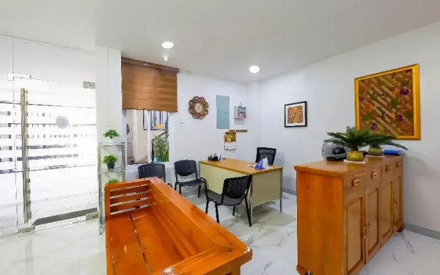 Dona Aurora Condotel by Oyo Rooms
